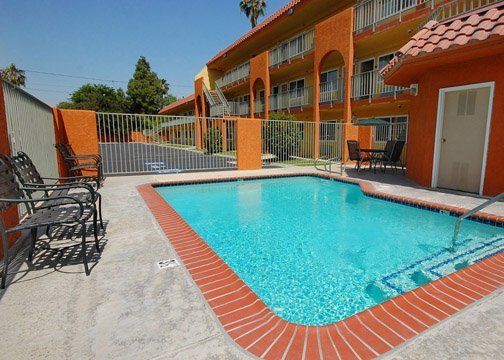 Hotel Super 8 By Wyndham Buena Park Area Cypress
